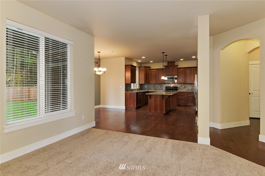 13456 191st Avenue Southeast Renton, WA 98059 - Photo 6 of 24 Gallery Image 6