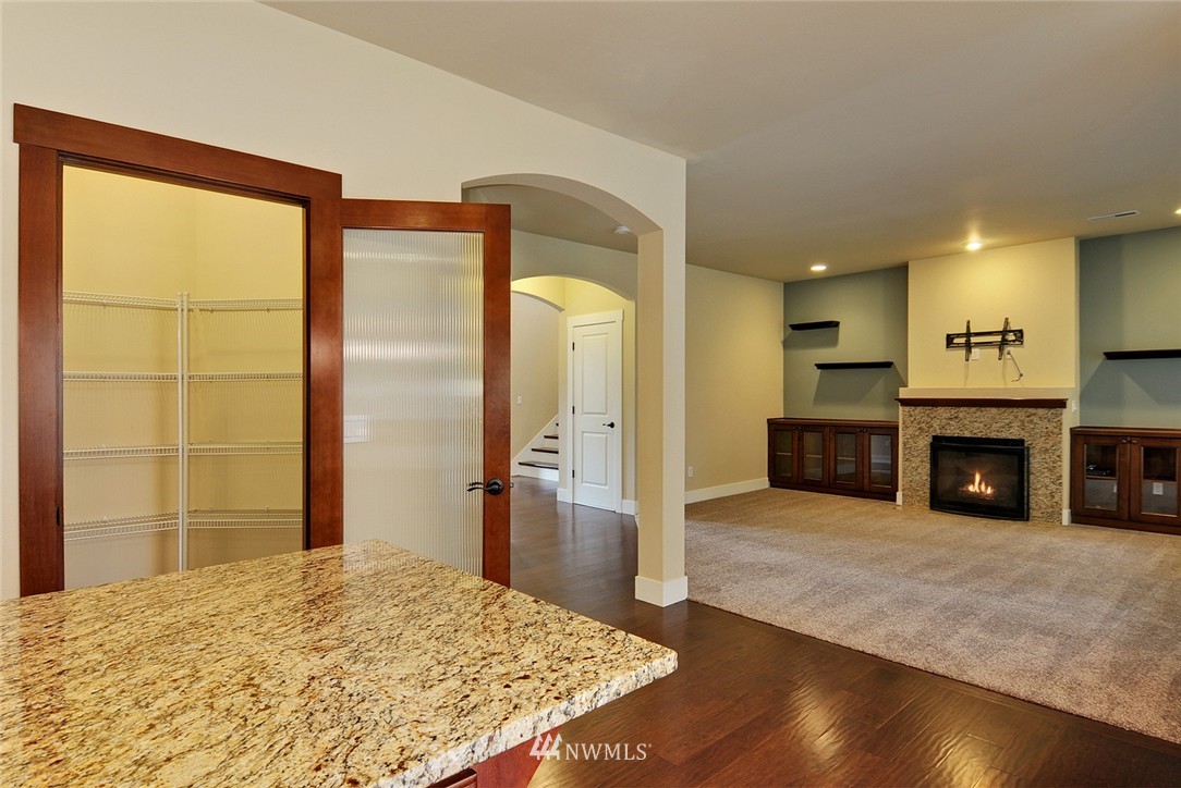 13456 191st Avenue Southeast Renton, WA 98059 - Photo 10 of 24 Gallery Image 10