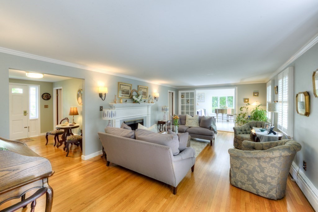 5 Algonquin Road Worcester, MA 01609 - Photo 8 of 42