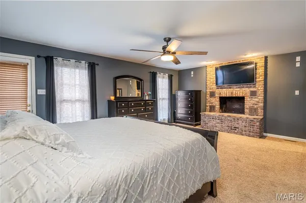 $1,300,000 | 130 Valley Oaks Lane, Union, MO 63084