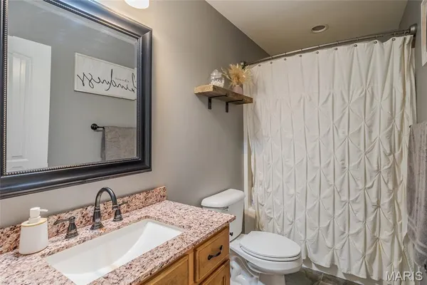 $1,300,000 | 130 Valley Oaks Lane, Union, MO 63084