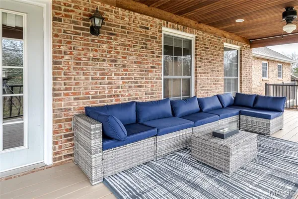 $1,300,000 | 130 Valley Oaks Lane, Union, MO 63084