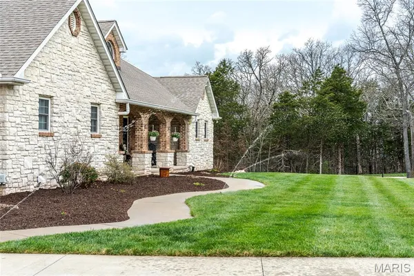 $1,300,000 | 130 Valley Oaks Lane, Union, MO 63084