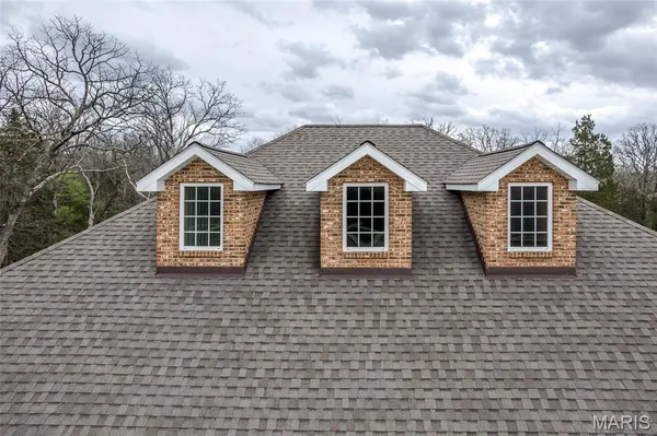 $1,300,000 | 130 Valley Oaks Lane, Union, MO 63084