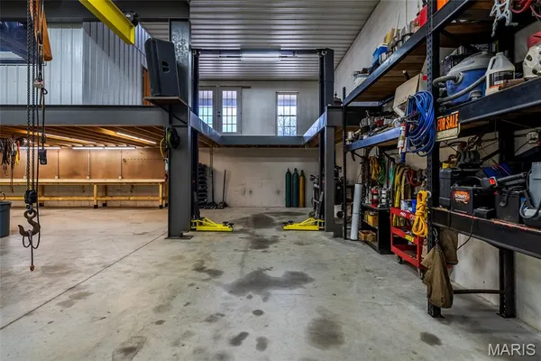 $1,300,000 | 130 Valley Oaks Lane, Union, MO 63084