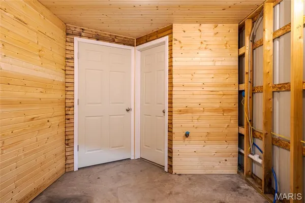 $1,300,000 | 130 Valley Oaks Lane, Union, MO 63084