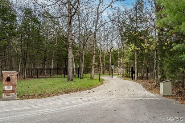 $1,300,000 | 130 Valley Oaks Lane, Union, MO 63084