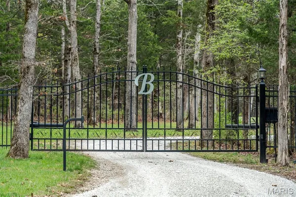 $1,300,000 | 130 Valley Oaks Lane, Union, MO 63084