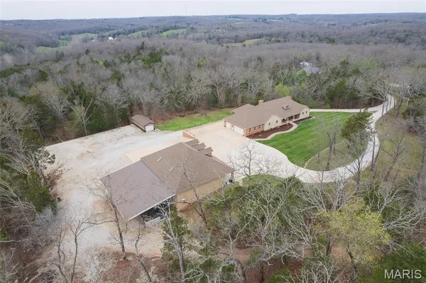 $1,300,000 | 130 Valley Oaks Lane, Union, MO 63084