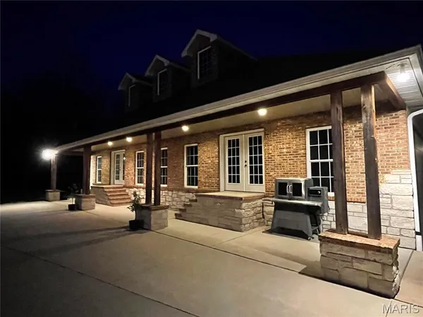 $1,300,000 | 130 Valley Oaks Lane, Union, MO 63084