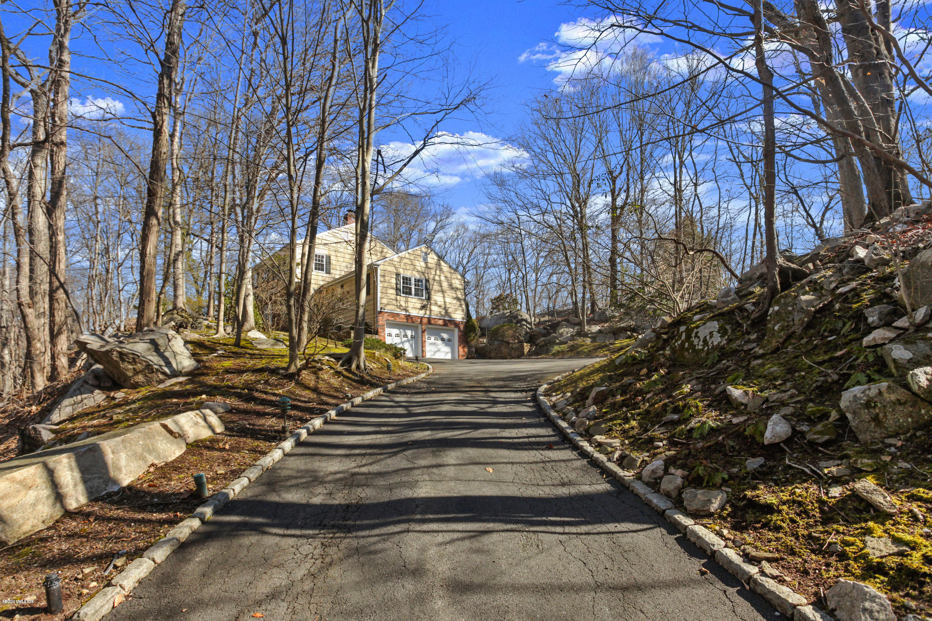 31 Horseshoe Road Cos Cob, CT 06807 - Photo 31 of 34 driveway to house