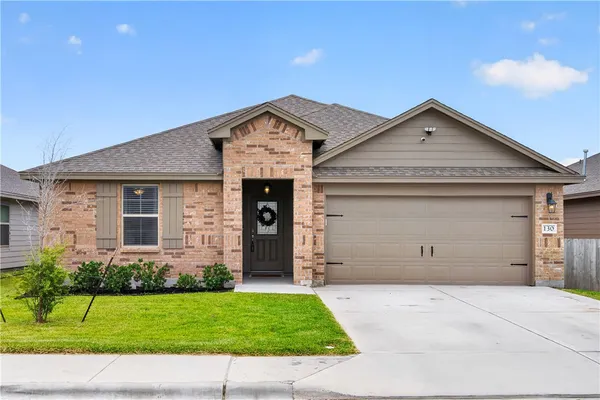 $279,000 | 130 Donegal Street, Sinton, TX 78387