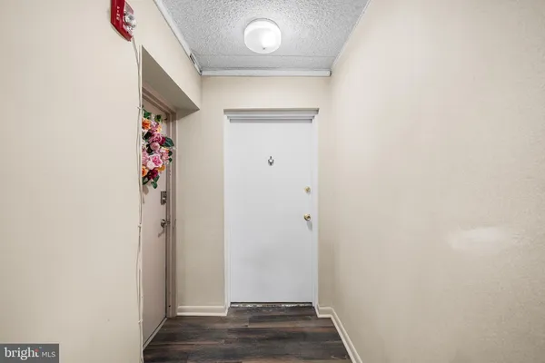 $1,500 | 400 Glendale Road, Unit D33, Havertown, PA 19083