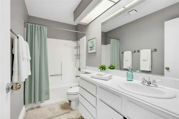 $930,000 | 22 Rosewood, Aliso Viejo, CA 92656