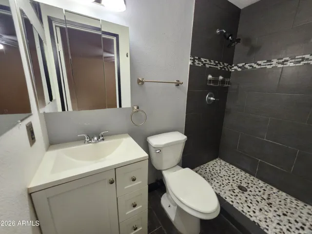 $2,100 | 5025 West Vernon Avenue, Phoenix, AZ 85035