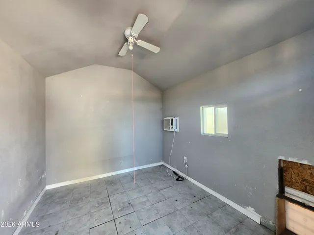 $2,100 | 5025 West Vernon Avenue, Phoenix, AZ 85035