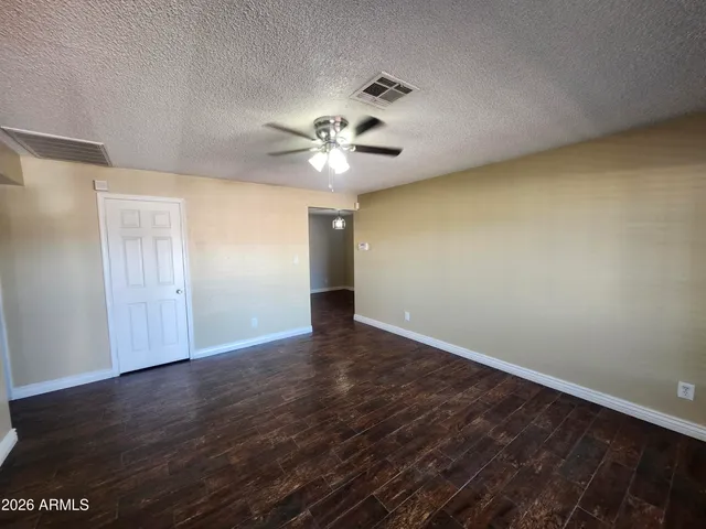 $2,100 | 5025 West Vernon Avenue, Phoenix, AZ 85035