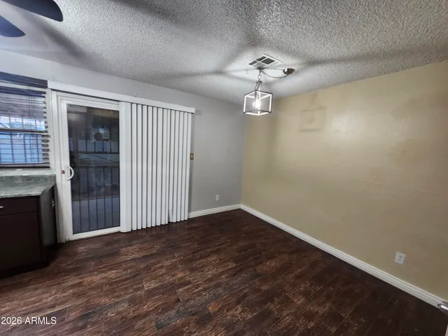 $2,100 | 5025 West Vernon Avenue, Phoenix, AZ 85035