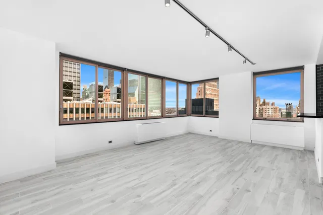 a picture of a bench in front of door