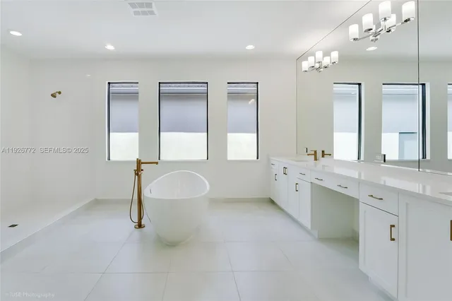 $1,998,900 | 8095 Crystal Downs Avenue, Boca Raton, FL 33434