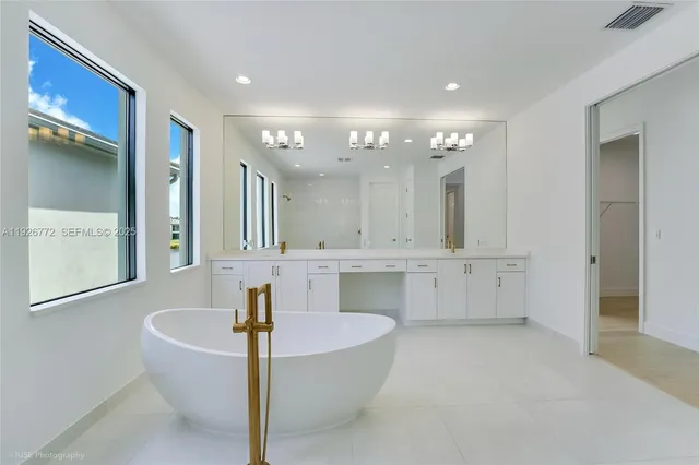 $1,998,900 | 8095 Crystal Downs Avenue, Boca Raton, FL 33434