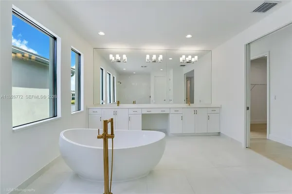 $1,998,900 | 8095 Crystal Downs Avenue, Boca Raton, FL 33434