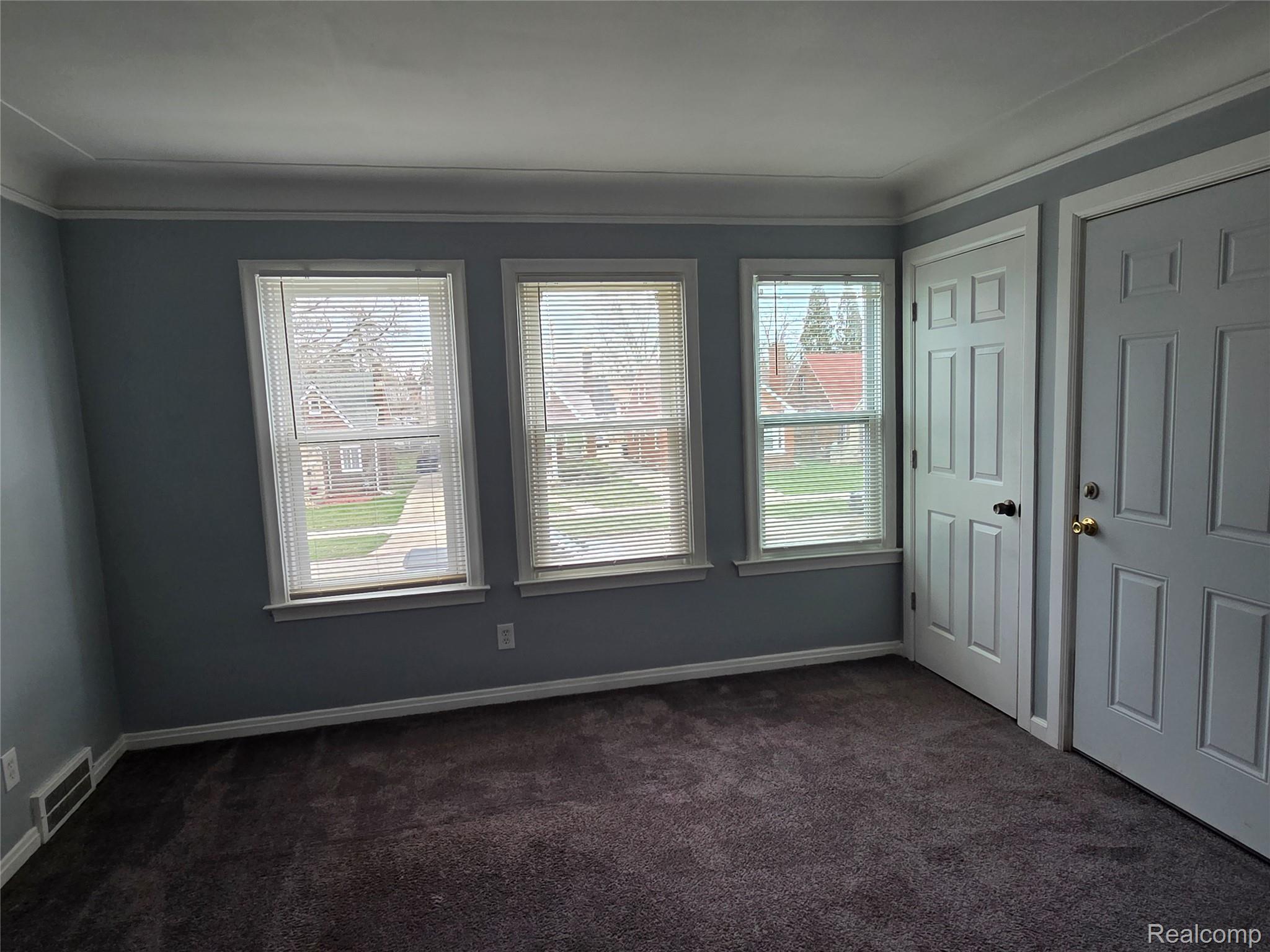 5927 Balfour Road Detroit, MI 48224 - Photo 13 of 25 20260406_123333.jpg