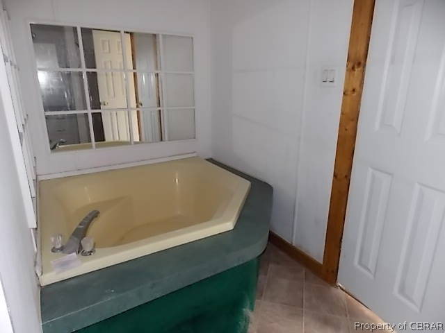4664 Pampa Road Gloucester, VA 23061 - Photo 10 of 33 Gallery Image 10