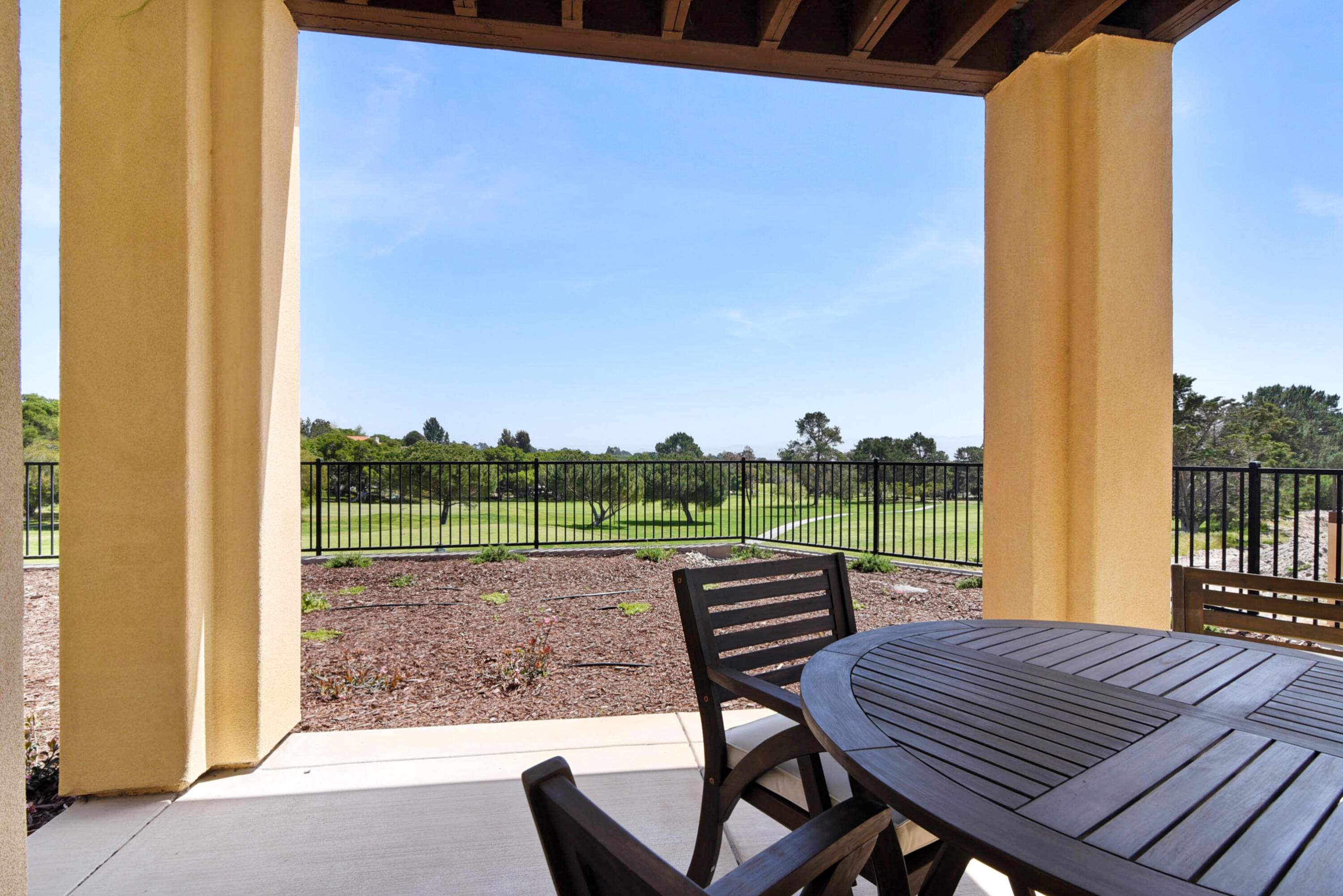 280 Oak Hill Drive Lompoc, CA 93436 - Photo 19 of 31 a patio with wooden floor and city view