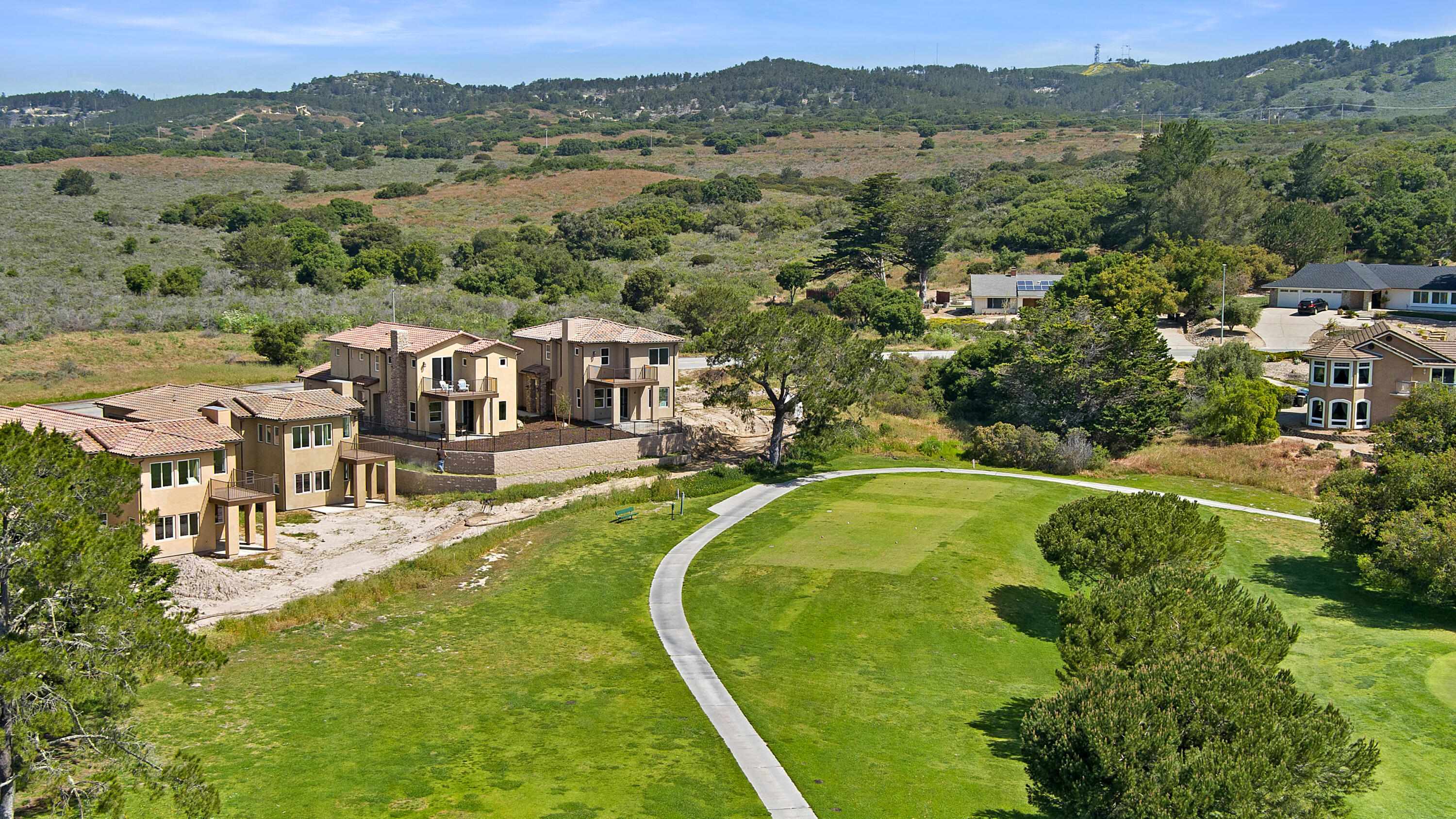 280 Oak Hill Drive Lompoc, CA 93436 - Photo 8 of 31 a view of a swimming pool with a lake view