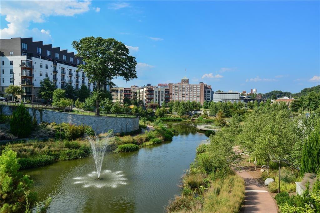 407 Linden Avenue Northeast, Unit A Atlanta, GA 30308 - Photo 57 of 65 a view of a lake with a city