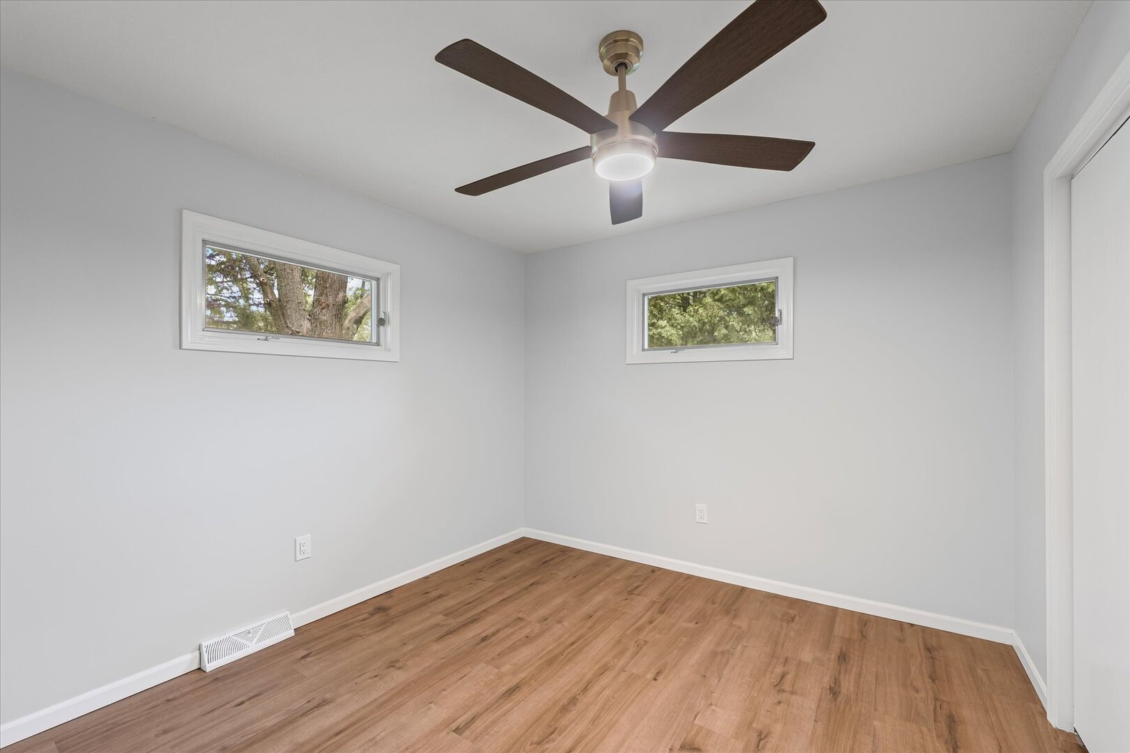 1403 Dawn Road Urbana, IL 61802 - Photo 24 of 34 Gallery Image 24