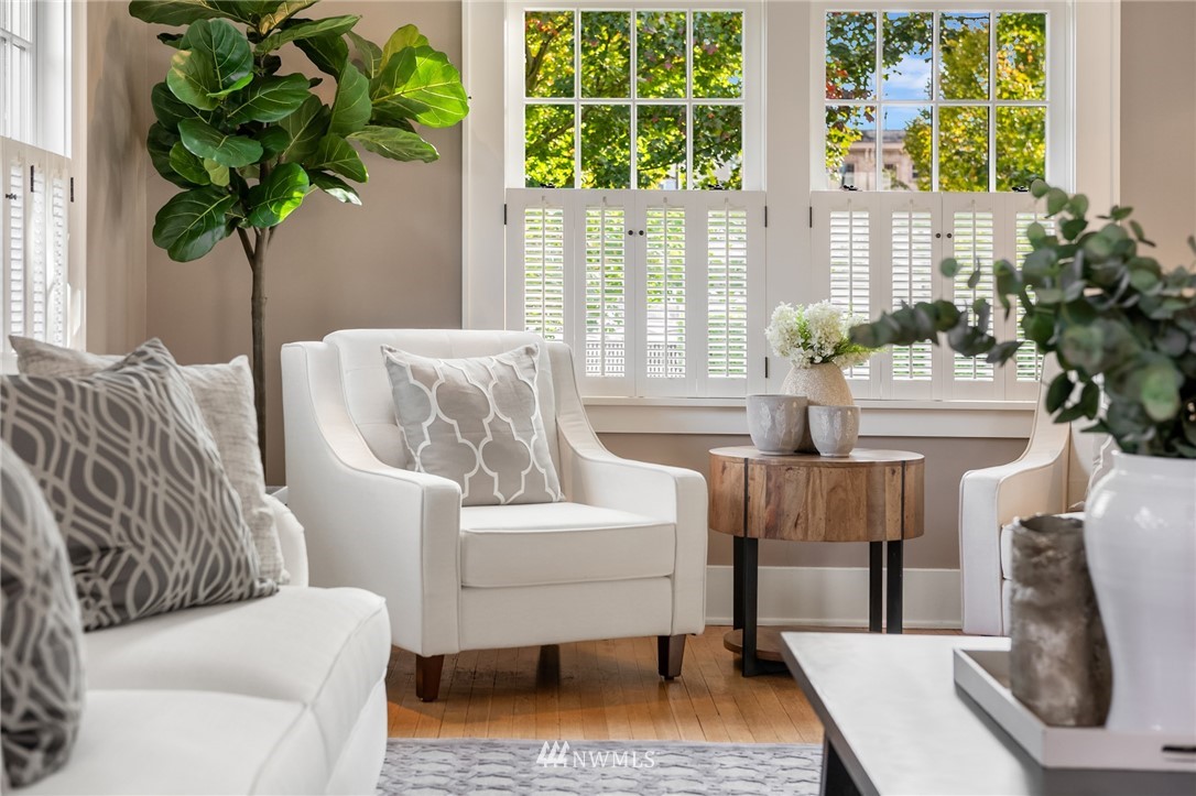 1722 North 46th Street Seattle, WA 98103 - Photo 12 of 38 Gallery Image 12