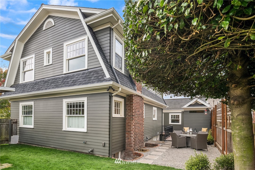 1722 North 46th Street Seattle, WA 98103 - Photo 34 of 38 Gallery Image 34