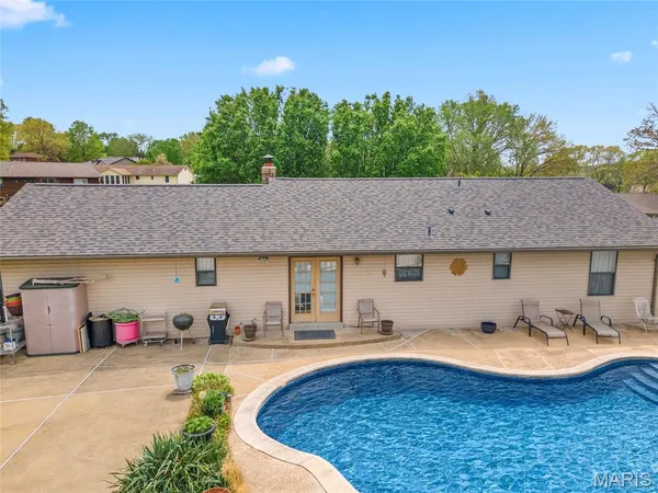 $324,000 | 4 Arlington Oaks Drive, Cedar Hill, MO 63016