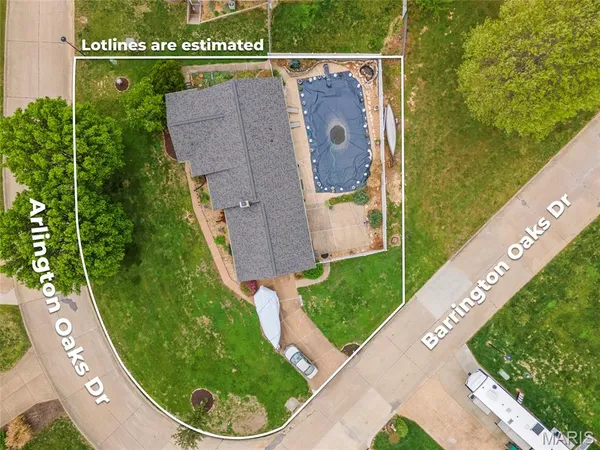 $324,000 | 4 Arlington Oaks Drive, Cedar Hill, MO 63016