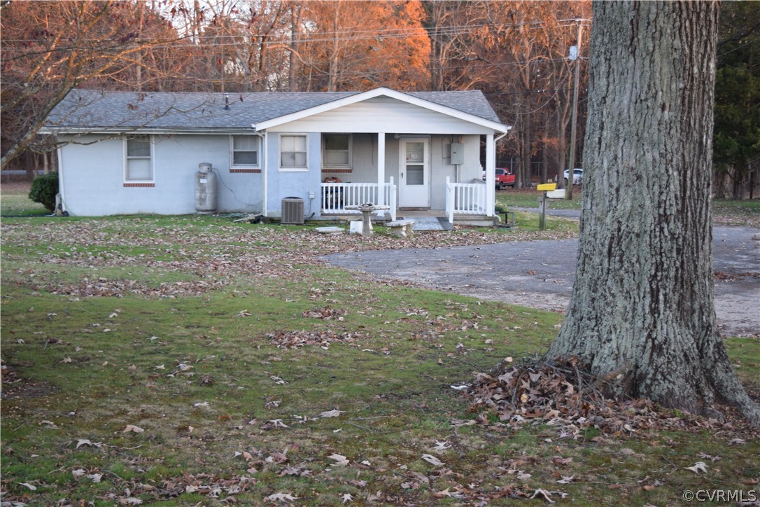 3710 Puddledock Road Prince George, VA 23875 - Photo 2 of 14 Gallery Image 2