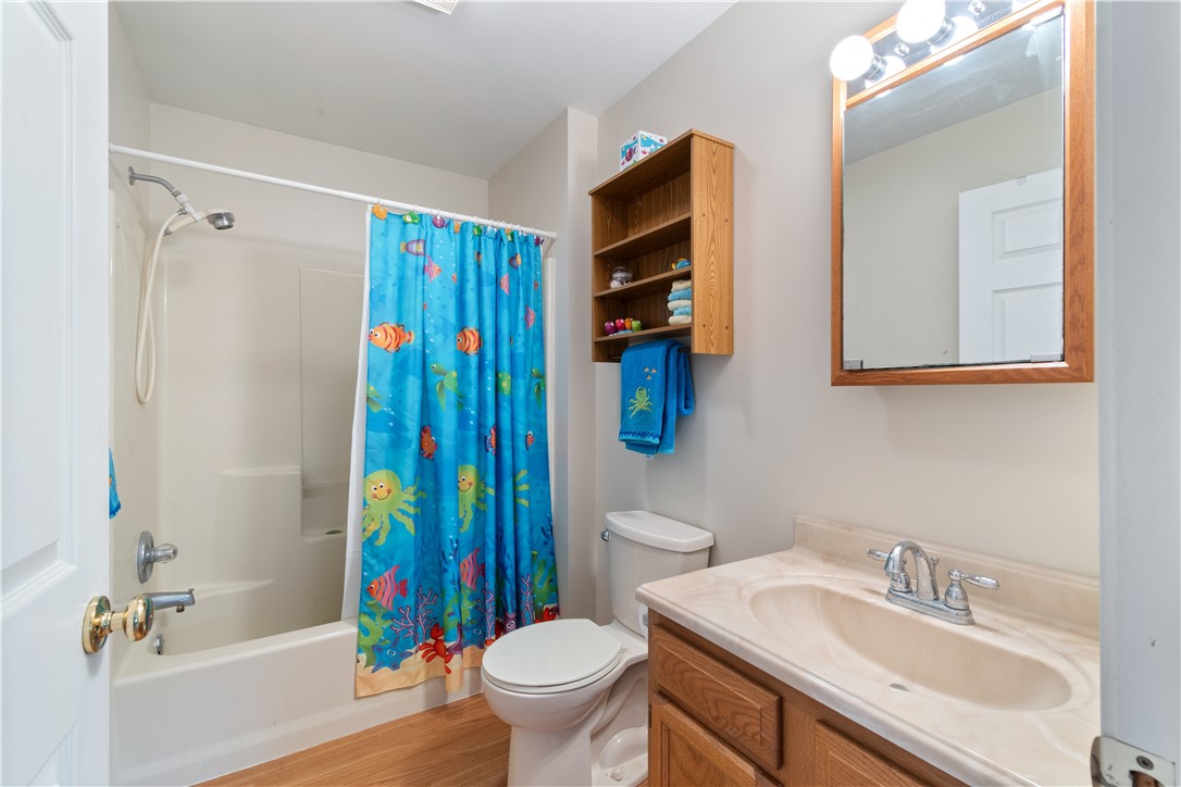 6925 Emerald Point Road Sodus, NY 14555 - Photo 21 of 32 Such a ROOMY full bath!