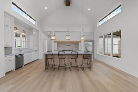 $825,000 | 2004 Rana Drive, Cresson, TX 76035