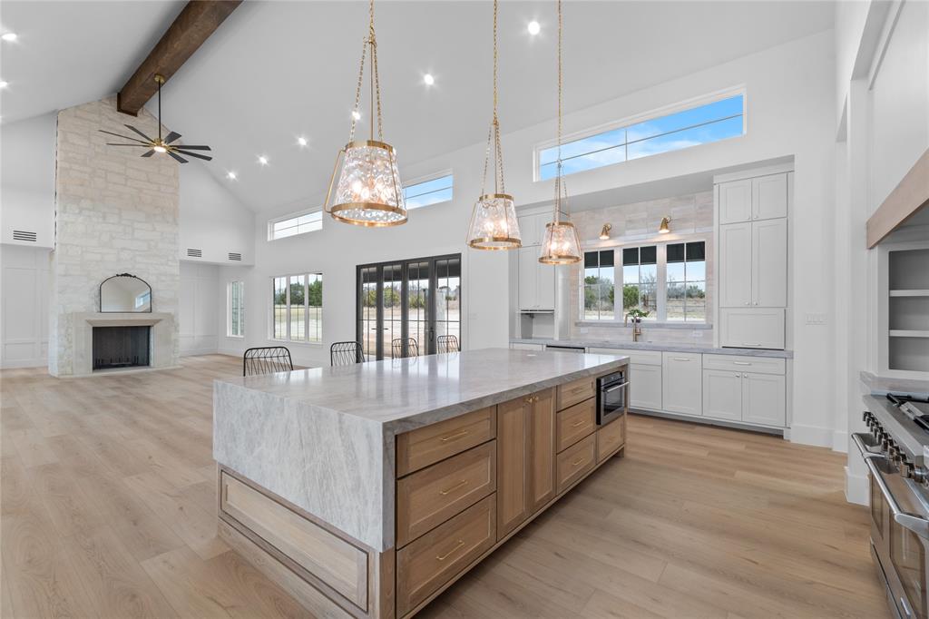 2004 Rana Drive Cresson, TX 76035 - Photo 9 of 40