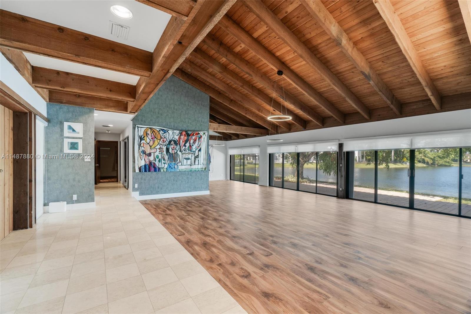 4943 Northwest 94th Doral Pl  