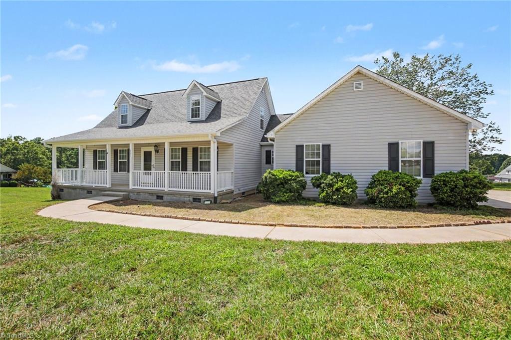 431 Allred Road Lexington, NC 27292 - Photo 3 of 29 Gallery Image 3