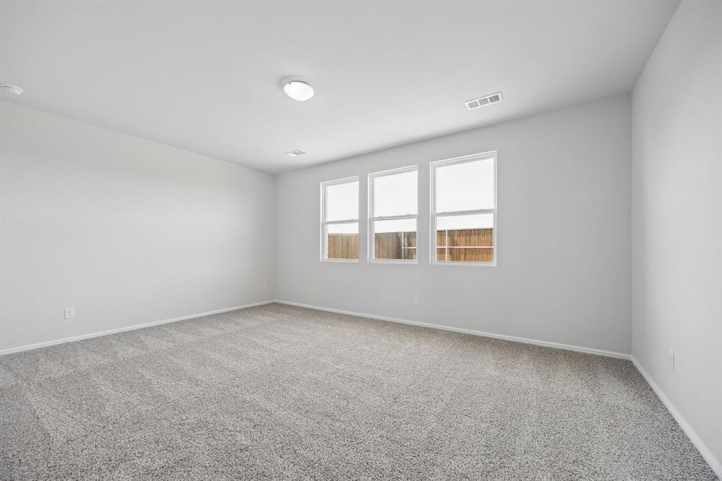 417 Magellan Road Seagoville, TX 75159 - Photo 13 of 37