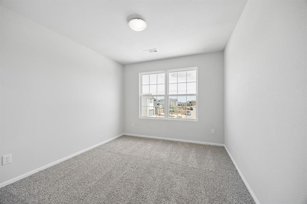 417 Magellan Road Seagoville, TX 75159 - Photo 15 of 37