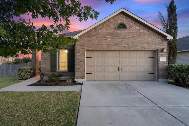 $315,000 | 229 Wells Bend, Hutto, TX 78634