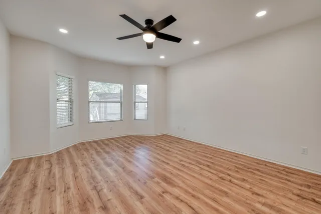 $315,000 | 229 Wells Bend, Hutto, TX 78634