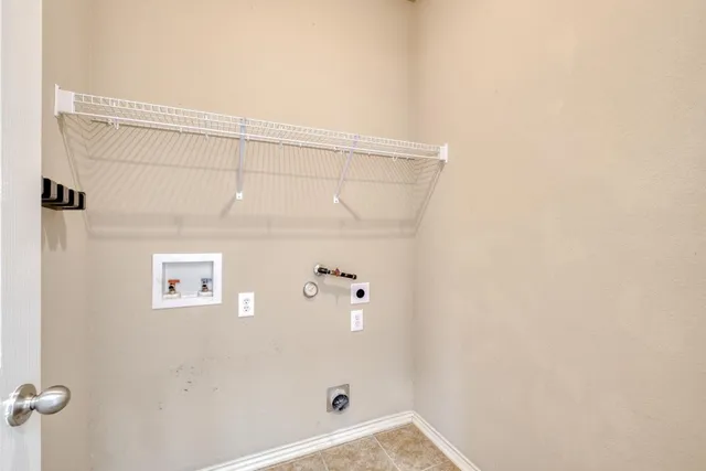 $315,000 | 229 Wells Bend, Hutto, TX 78634