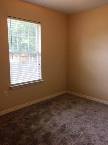 12250 Moon Glow Street Foley, AL 36535 - Photo 8 of 11 Guest Room