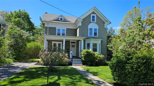 $2,600 | 192 Main Street, Unit 1, Cornwall, NY 12518