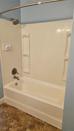 $2,600 | 192 Main Street, Unit 1, Cornwall, NY 12518